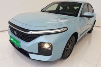 宝骏RC-5 2020款 1.5L 手动智耀精英型