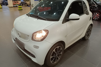 smart fortwo 2015款 1.0L 52千瓦硬顶激情版