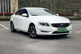 沃尔沃S60 2019款 S60L 改款 T5 智进进阶版