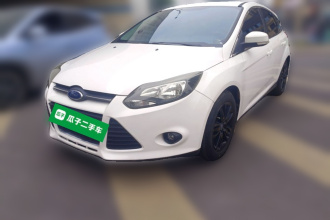 福特 福克斯 2012款 两厢 1.6L 手动舒适型