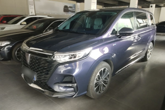 荣威iMAX8 2022款 400TGI 尊荣版