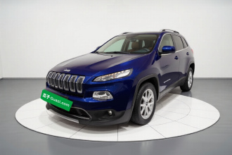Jeep 自由光 2017款 2.0L 优越版