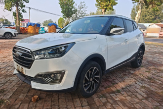 众泰T300 2017款 1.5L 手动豪华型