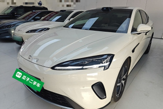 比亚迪 海豹07 DM-i 2026款 DM-i 1.5T 230km 旗舰型