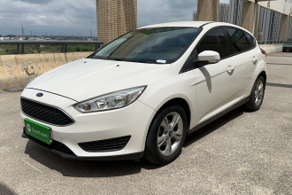 福特 福克斯 2018款 两厢经典 1.6L 自动舒适型智行版