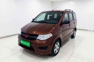 五菱汽车 五菱宏光 2015款 1.5L S 基本型国V