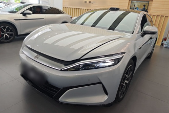 比亚迪 汉L 2025款 EV 四驱激光雷达旗舰型