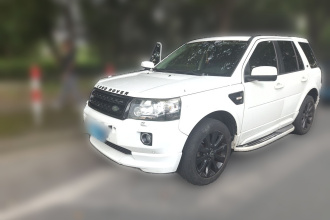 路虎 神行者2 2015款 2.0T Si4 HSE Luxury典藏版