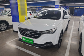 奔腾X40 2019款 1.6L 自动豪华型 国VI