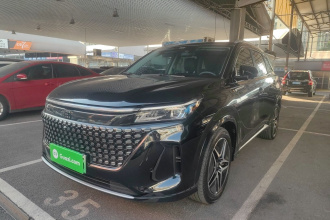 蓝电E5 2023款 1.5L DE-i 110KM旗舰型 5座