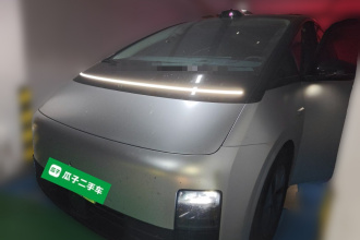 理想汽车 理想MEGA 2024款 Ultra