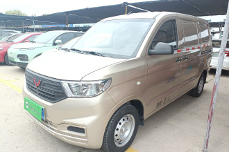 五菱汽车 五菱宏光V 2022款 1.5L劲取版封窗车液压助力LAR