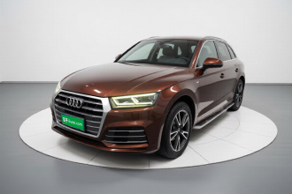 奥迪Q5L 2018款 45 TFSI 尊享时尚型 国VI