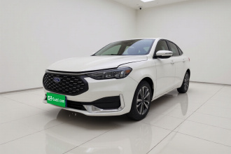 福特 福睿斯 2021款 1.5L 自动钻石版