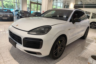 保时捷 Cayenne新能源 2023款 Cayenne E-Hybrid 2.0T 铂金版