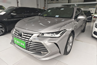 丰田 亚洲龙 2024款 双擎 2.0L 臻选版