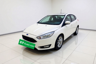 福特 福克斯 2015款 两厢 EcoBoost 125 自动超能风尚型
