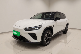 哪吒汽车 哪吒L 2024款 增程 310 闪充红衣版