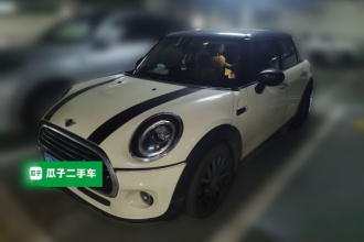 MINI 2019款 1.5T COOPER 经典派 五门版