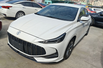 名爵 MG5 2025款 180DVVT 全球抢先版