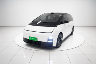 理想汽车 理想MEGA 2025款 Home 家庭特别版