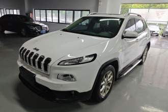 Jeep 自由光 2016款 2.4L 领先版