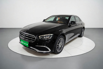 奔驰E级 2023款 E 260 L