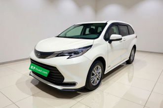 丰田 赛那SIENNA 2023款 2.5L混动 舒适版