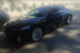 奥迪A7L 2024款 45TFSI S-line 筑梦型 流晶套装