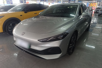 荣威D7 2023款 DMH 125km 旗舰版