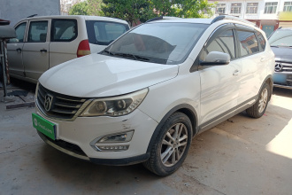 宝骏560 2015款 1.8L 手动舒适型