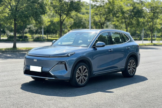 吉利银河 银河星舰7 EM-i 2025款 120km 领航版