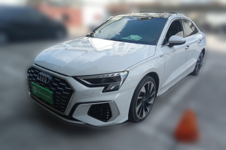 奥迪A3 2022款 A3L Limousine 35 TFSI 时尚运动型