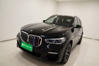 宝马X5 2022款 xDrive 40Li M运动套装