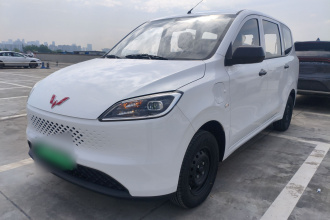 五菱汽车 五菱宏光新能源 2025款 增程式混动 150KM 标准型