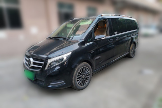 奔驰V级 2018款 V 260 L 尊贵加长版 国VI