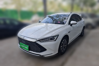 比亚迪 秦PLUS 2024款 荣耀版 DM-i 55KM领先型