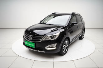 宝骏560 2015款 1.8L 手动豪华型