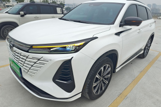 长安CS75 PLUS 2024款 第三代 冠军版 1.5T 智驾劲航型