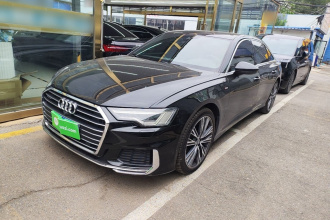 奥迪A6L 2021款 45 TFSI quattro 臻选动感型