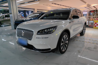 林肯 冒险家 2022款 2.0T 两驱尊雅版