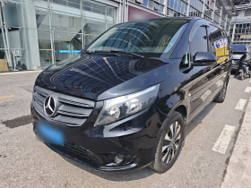 奔驰 威霆 2021款 2.0T 精英版 7座