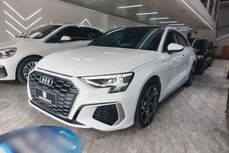 奥迪A3 2022款 A3L Limousine 35 TFSI 时尚运动型