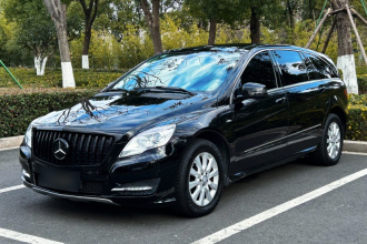 奔驰R级 2017款 R 320 4MATIC 商务型臻藏版