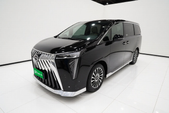 广汽传祺 传祺M8 2023款 宗师系列 双擎 御尊版