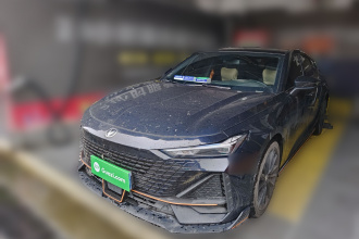 长安UNI-V 2022款 1.5T 运动版