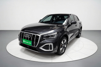 奥迪Q2L 2022款 35 TFSI 时尚致雅型