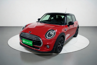 MINI 2019款 1.5T COOPER 艺术家 五门版