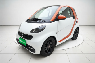 smart fortwo 2015款 1.0 MHD 新年特别版