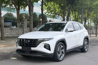 现代 2021款 途胜L 1.5T DCT LUX尊贵版